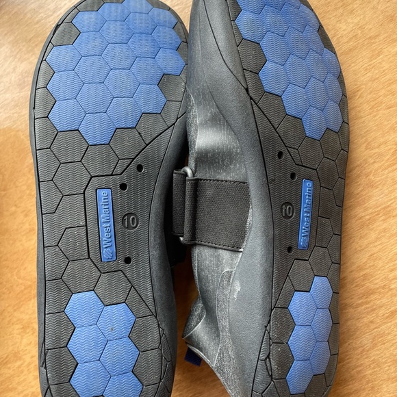 Mens water shoes - Picture 2 of 4
